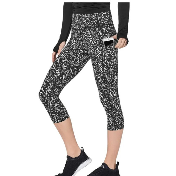 Lululemon Fast & Free Crop II Nulux 19" Chirasu Size 4 - Picture 8 of 8